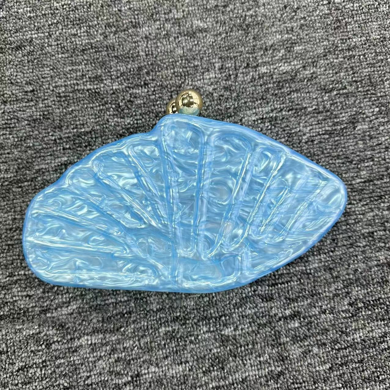 Diagonal cross bag scallop shaped acrylic bag, fashionable wedding banquet handbag